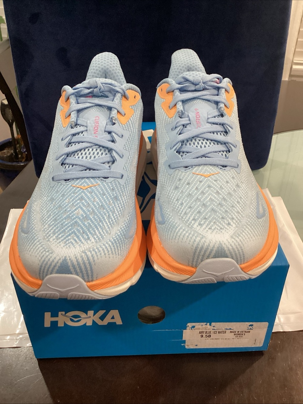 HOKA Clifton 9 Airy Blue Ice Water Women’s Running Shoes NWB Sizes 8.5B & 9.5B - Picture 2 of 8